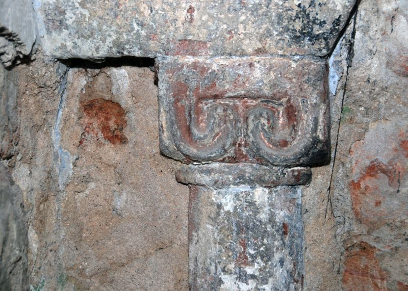 Pilier nord-ouest du chœur de la chapelle primitive. (Photo GB)