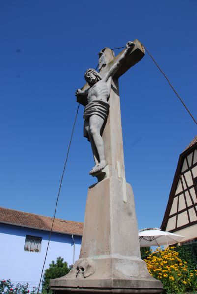 La croix érigée à la demande de Ferdinand Oehler. (Photo GB)