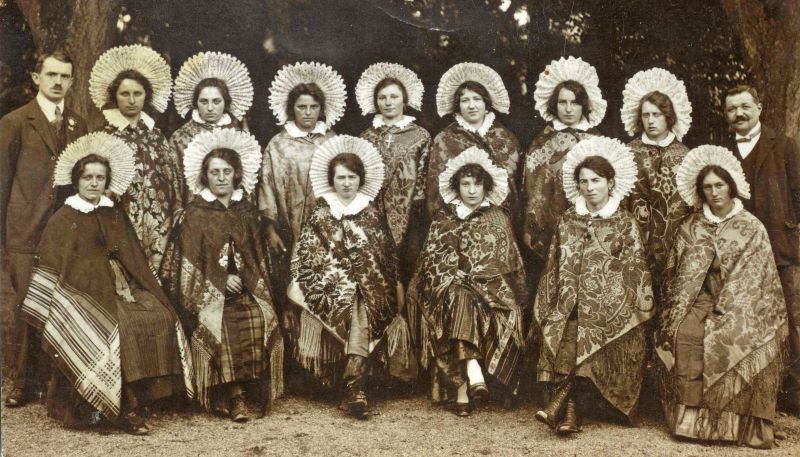 Groupe de jeunes femmes.